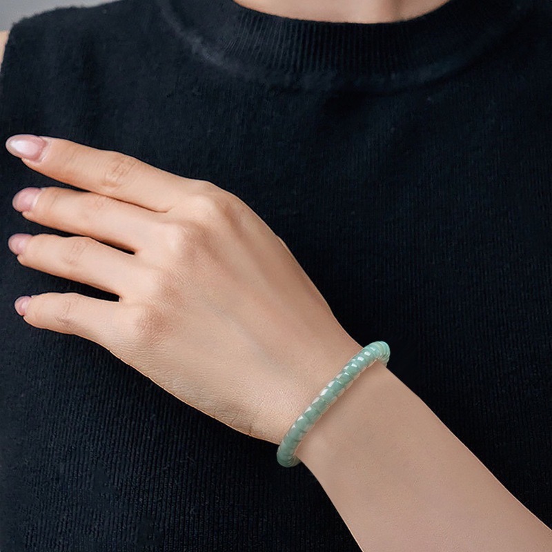 Natuurlijke Jadeiet van kwalit - Bracelets recensie en prijs