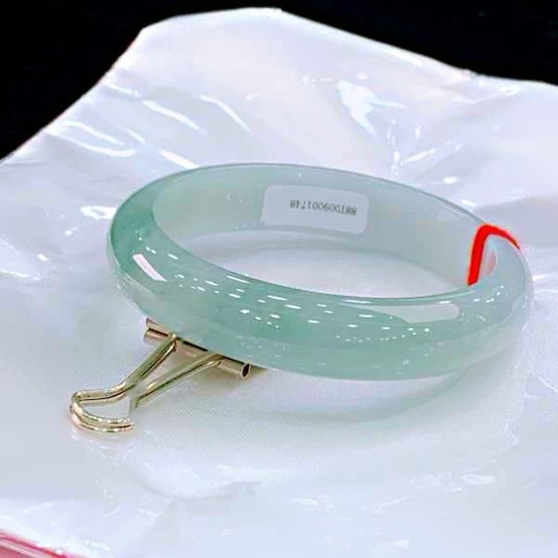 Myanmar, natuurlijke ijsjadeie - Bracelets recensie en prijs