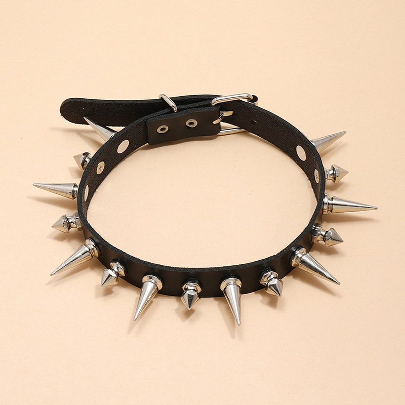 Punk Lange Spike Choker Faux L - Goth Punk Spike Choker recensie en prijs