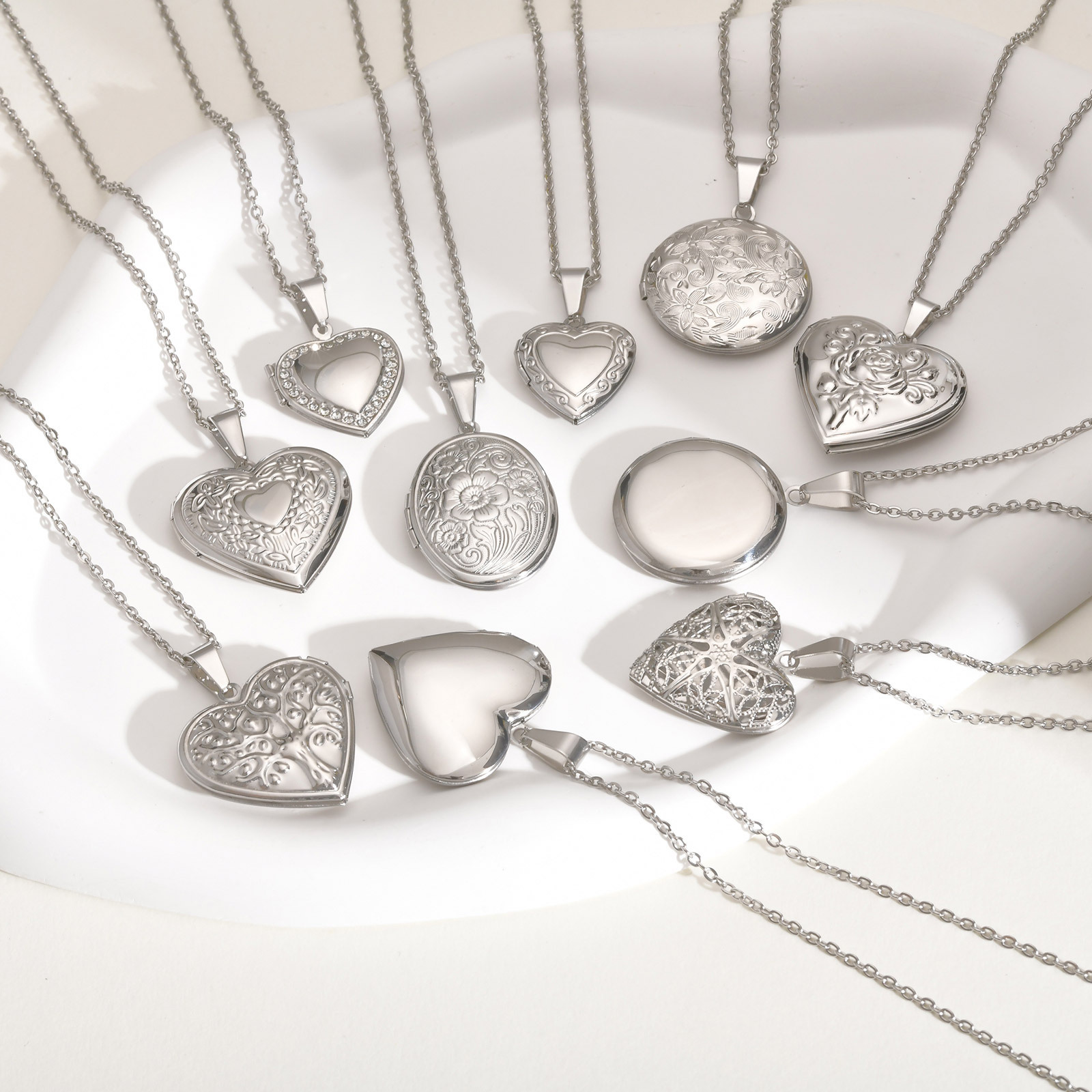 Vnox sierlijke hartfoto's hang - Heart Locket Necklace Photo recensie en prijs