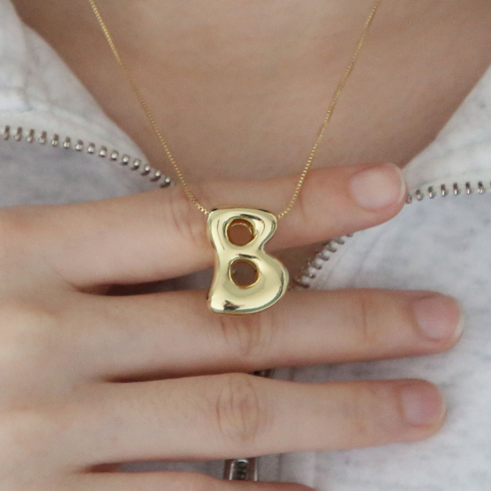 Creatieve A-Z Ballon Bubble Le - Initial Letter Necklace 18K Gold recensie en prijs