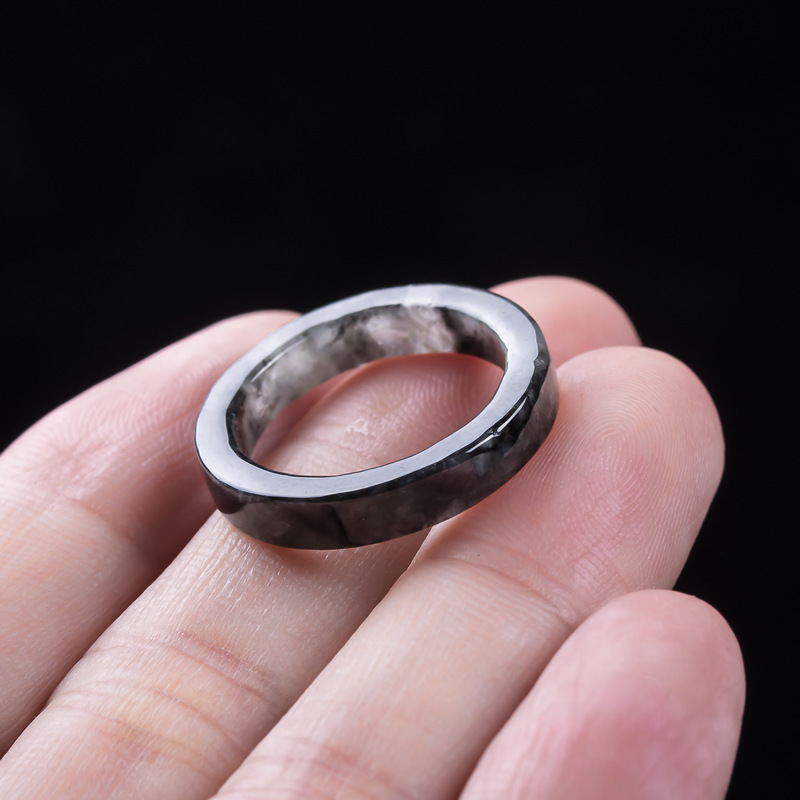 Natuurlijke A-klasse Birmese,  - Rings recensie en prijs