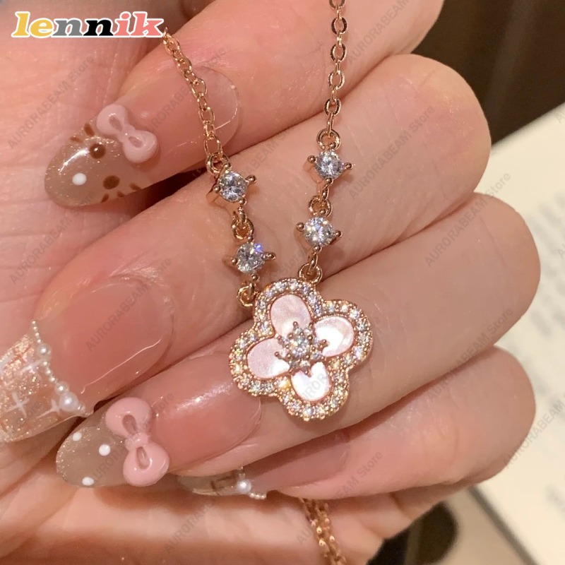 Roze schelp ketting, klavertje - Layered Pendant Necklace Aesthetic recensie en prijs
